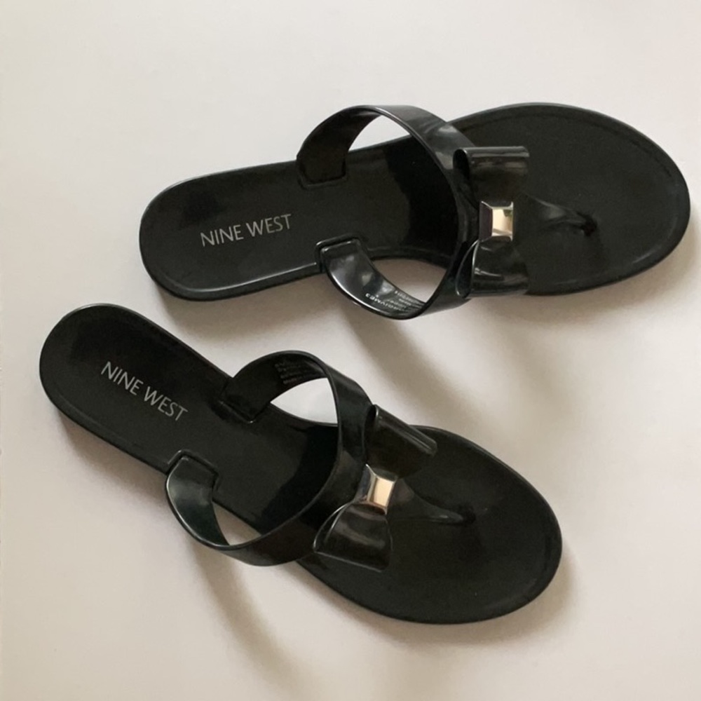Nine West Black Minimalist Sandals